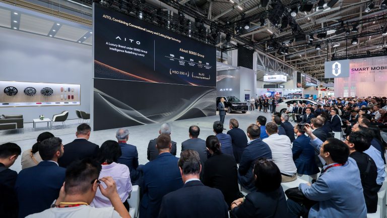 Defining ‘New Luxury’ in the Intelligent Era: AITO Debuts Its Global Product Lineup at IAA MOBILITY 2025 
